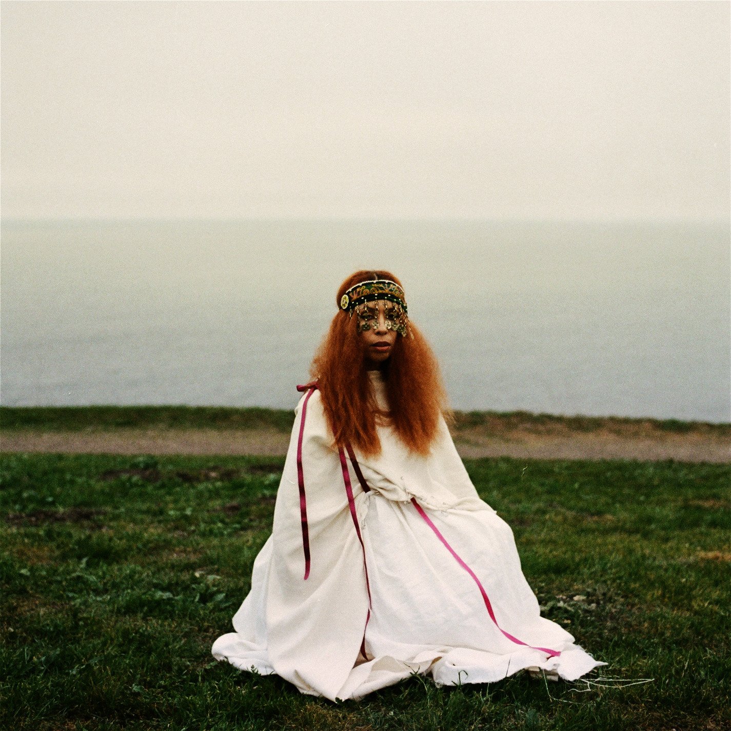 Открывай для себя новую музыку, видео и фотографии на Last.fm, крупнейшем м...