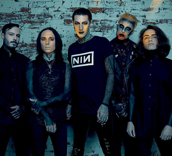 motionless in white infamous deluxe edition album cover