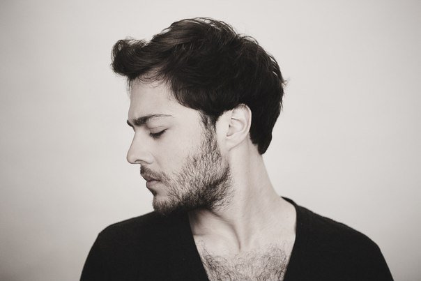 Трусикидегі әйелдер секс Жетілген хатшының есегі