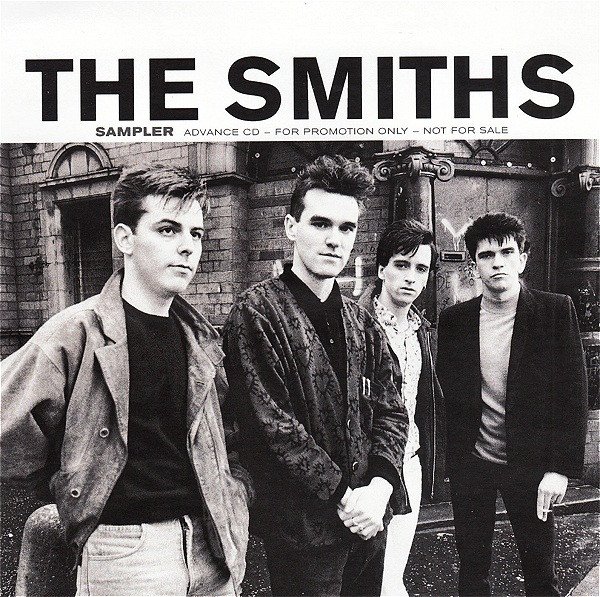 The smiths logo. The smiths альбомы. Группа the smiths. The smiths 1989 альбом. The smiths the smiths 1984.