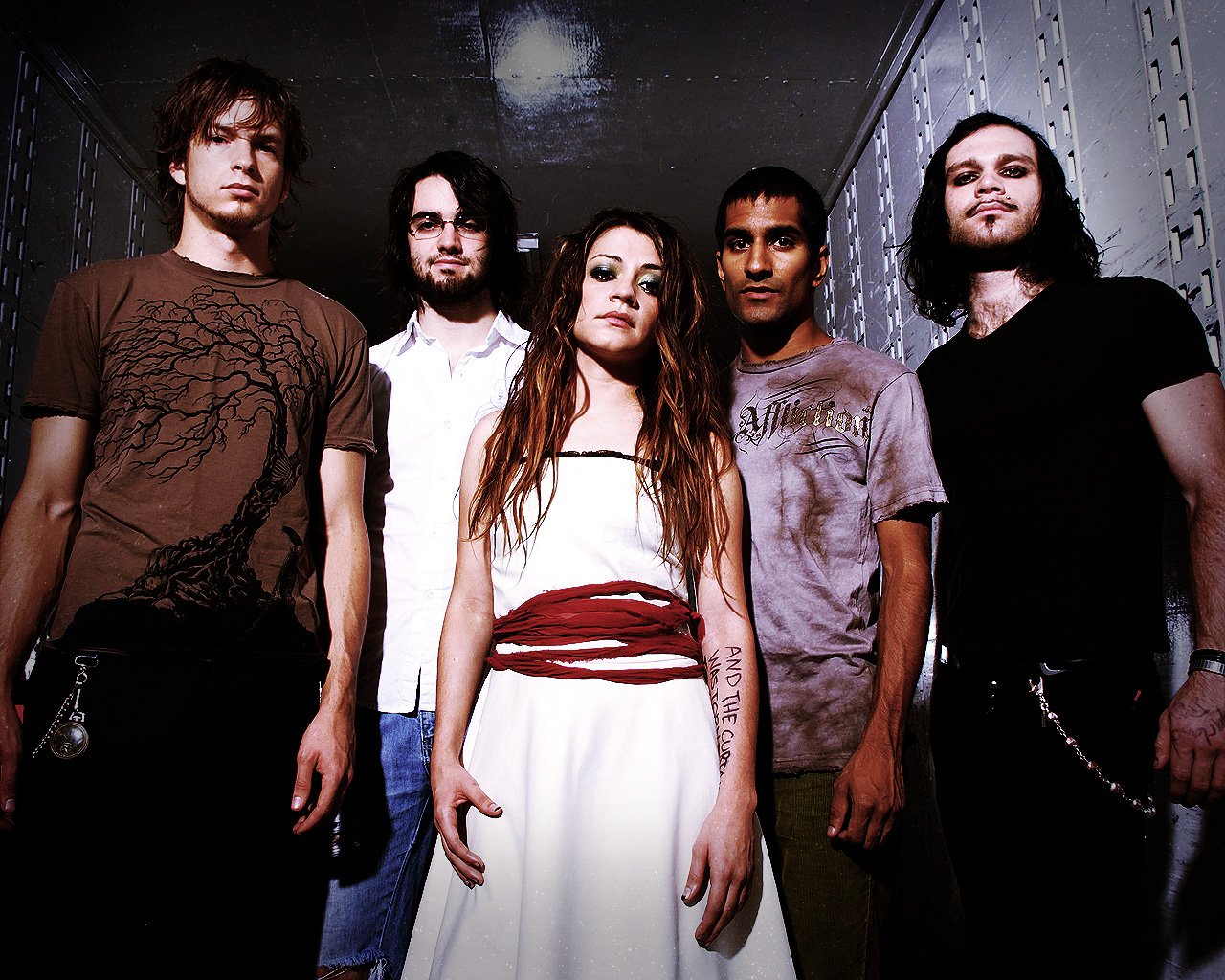 flyleaf all around me mp3 download flyleaf all around me mp3 download