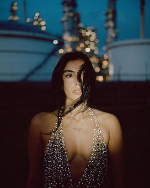 Sevdaliza Music Videos Stats And Photos Last Fm