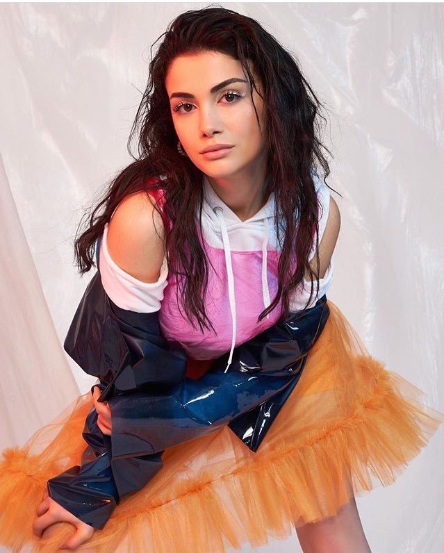 Ece Ronay Biography Last Fm