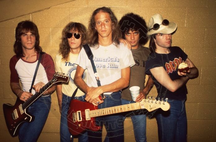 Riot Profile Picture