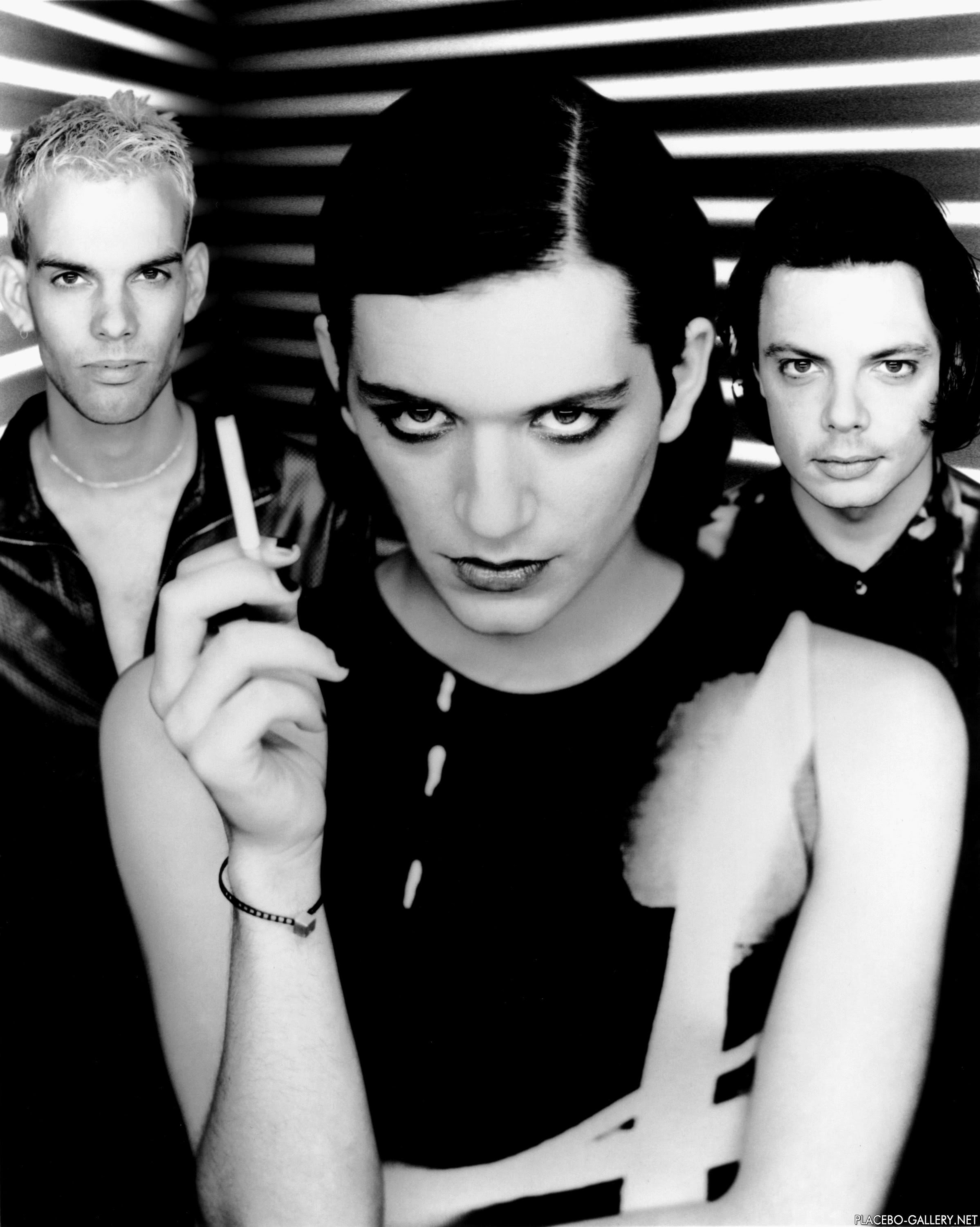 Слушать похожие исполнители. Группа Placebo. Плацебо группа Брайан Молко. Placebo 1994. Placebo Брайан Молко.