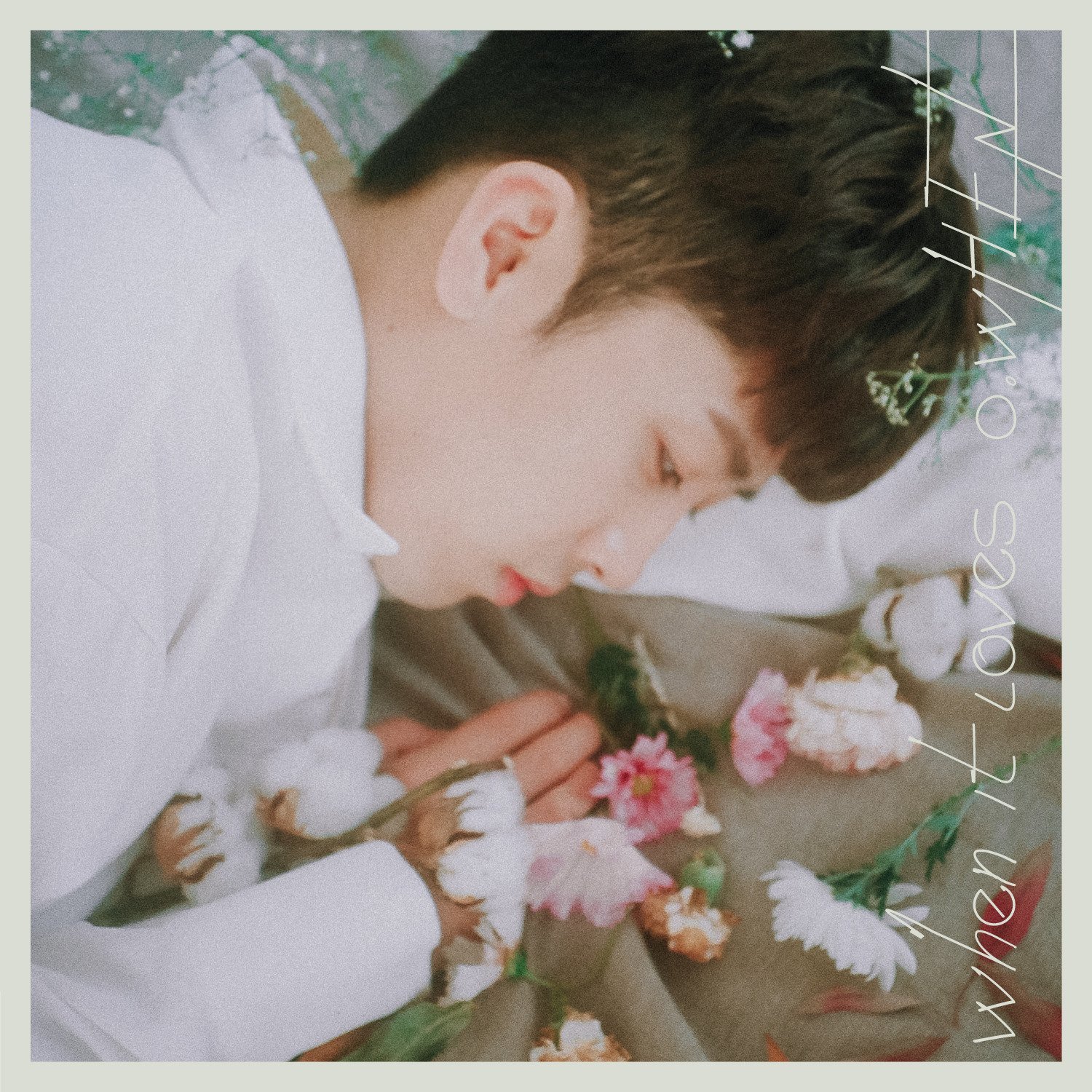 East of the sun, west of the moon. Were did you sleep last night перевод. Глэдис митчелл. Where did you sleep last night текст. Heaven is here.