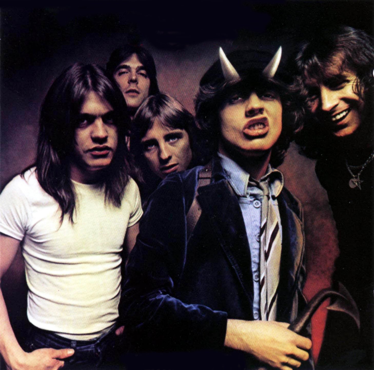 AC/DC music, videos, stats, and photos