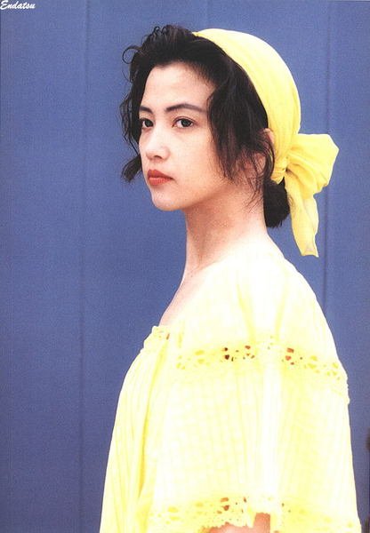 (02)