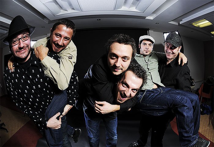 P i f. Breaf песня. график зависимости. график зависимости i f u. P i f.