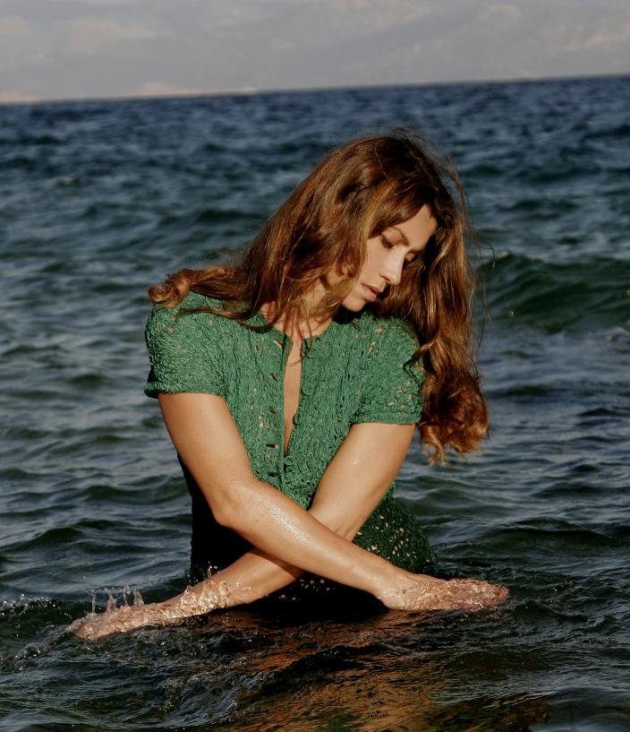 Klaudia Delmer biography | Last.fm