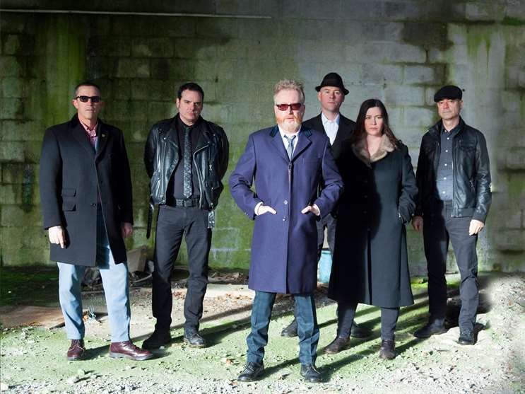 21年 7月 26日 Arena Wien Vienna にてflogging Molly Last Fm