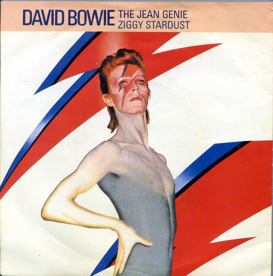 Starman дэвид. Дэвид боуи зигги. дэвид боуи зигги стардаст. david bowie 1972. дэвид боуи стармен.