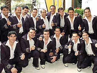 La historia y el significado de la canción 'Te Presumo - Banda El Recodo 