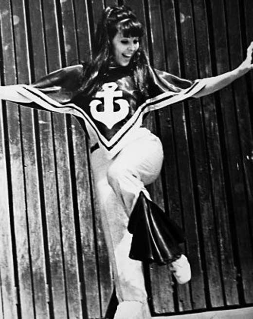 Светлана Резанова ...фирменная девчонка "Весёлых ребят". НА ЗАВАЛИНКЕ Дзен