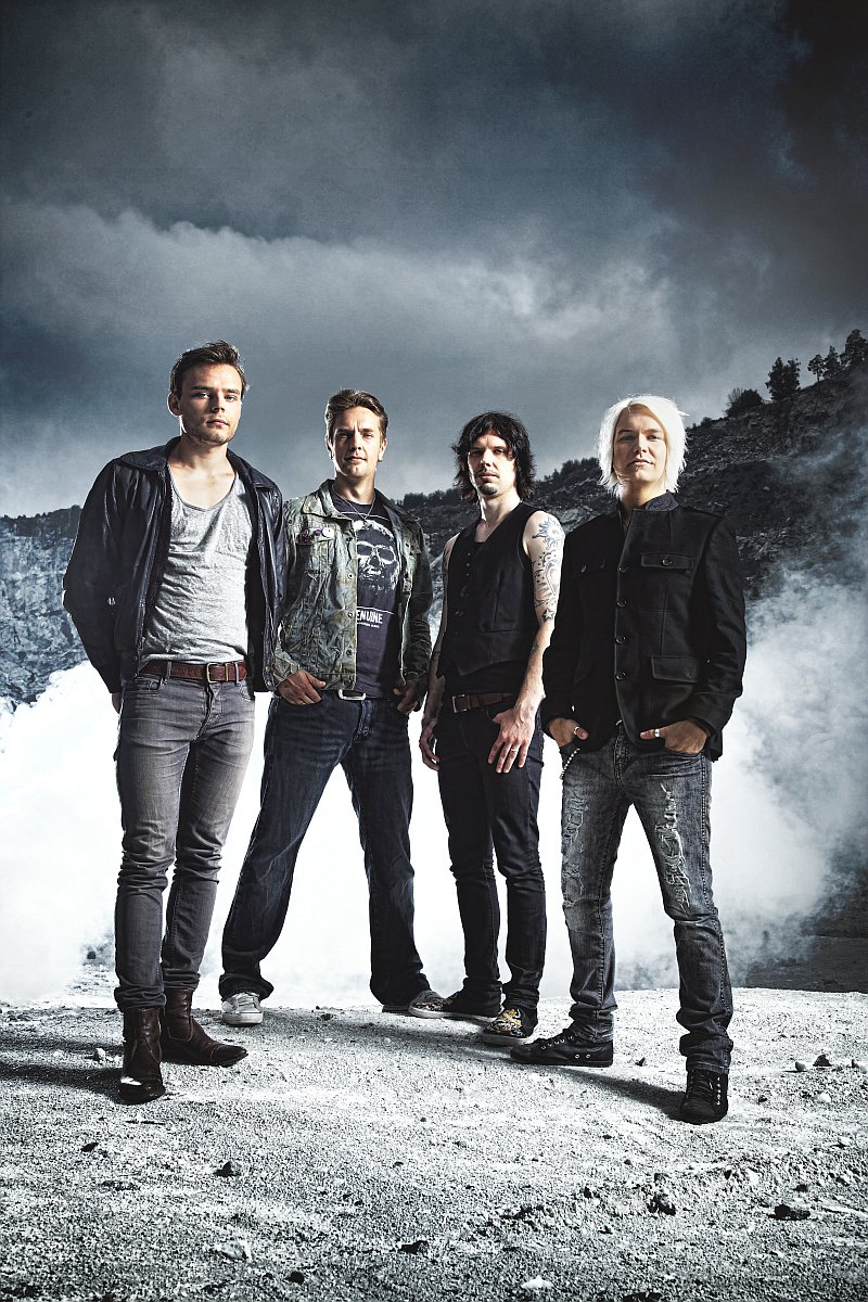 Induction effect солистка. ‘’coring’’ effects. Last effect. Альбом нам по дороге by effect. Last effect.