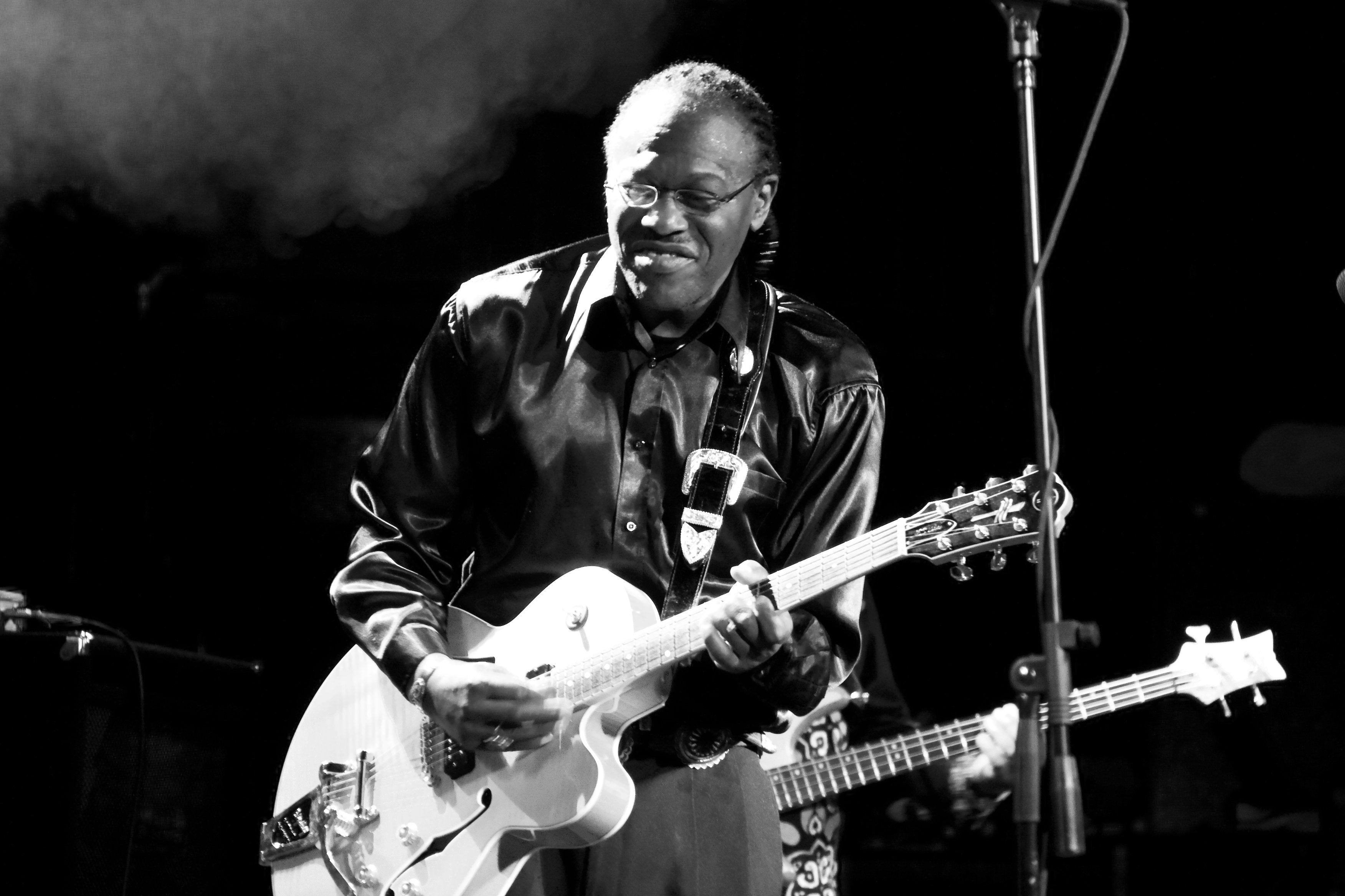 Joe Louis Walker music, videos, stats, and photos | 0