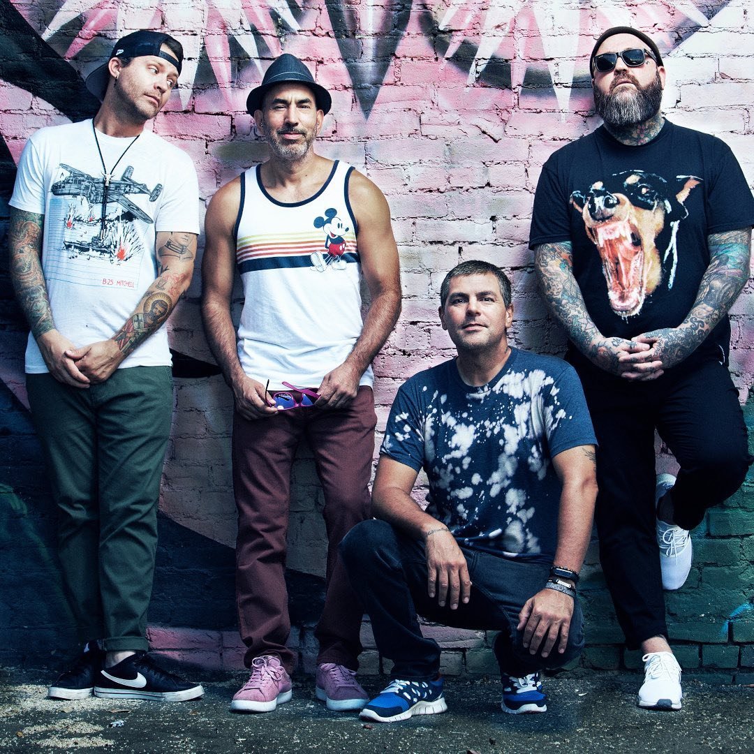 Анти фарм. Fresh club. Фарм музыка. Фарм музыка. Farm whiskey.