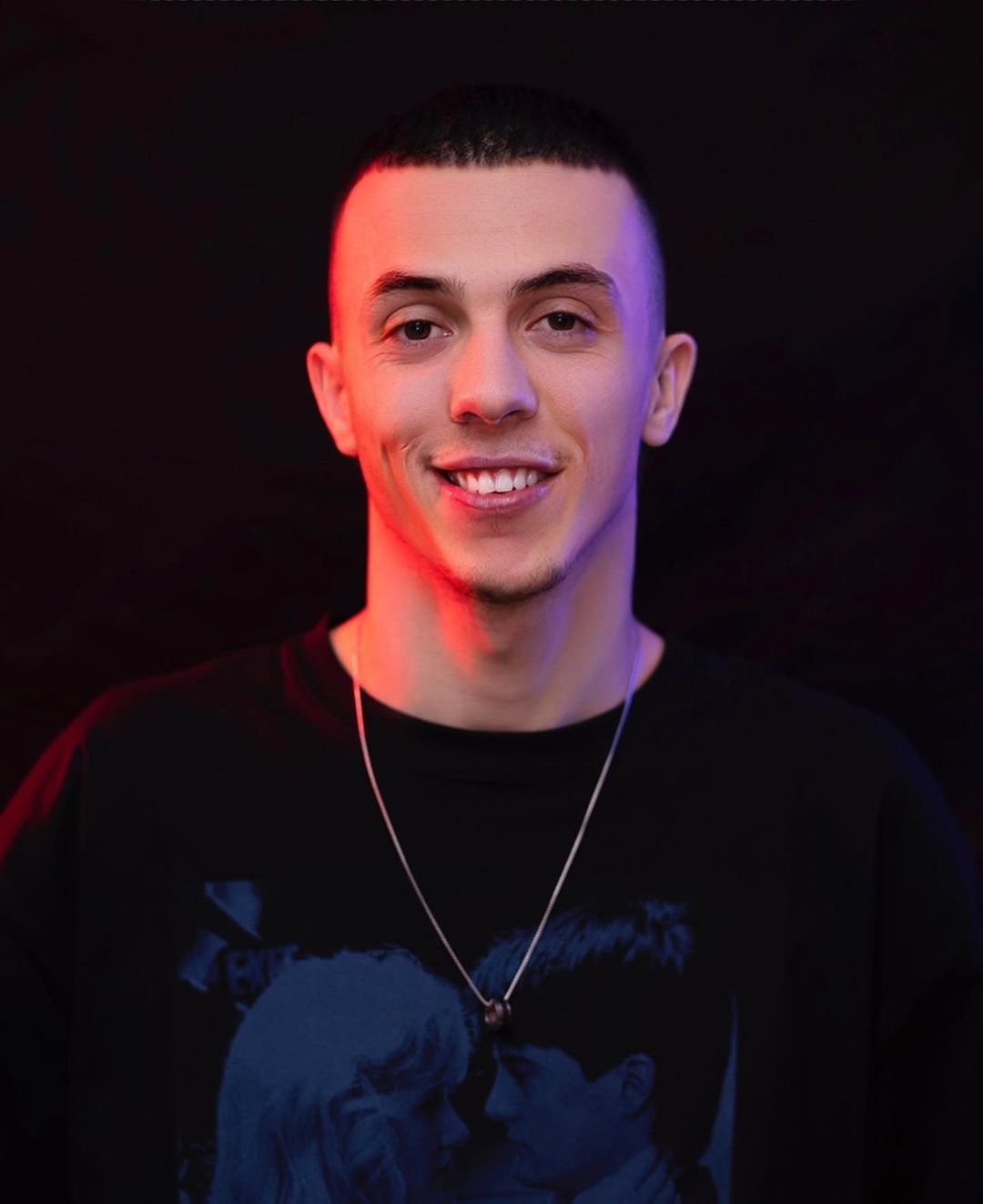 Regard диджей. Dj regard. Regard певец. Regard фото исполнителя. певец dj.