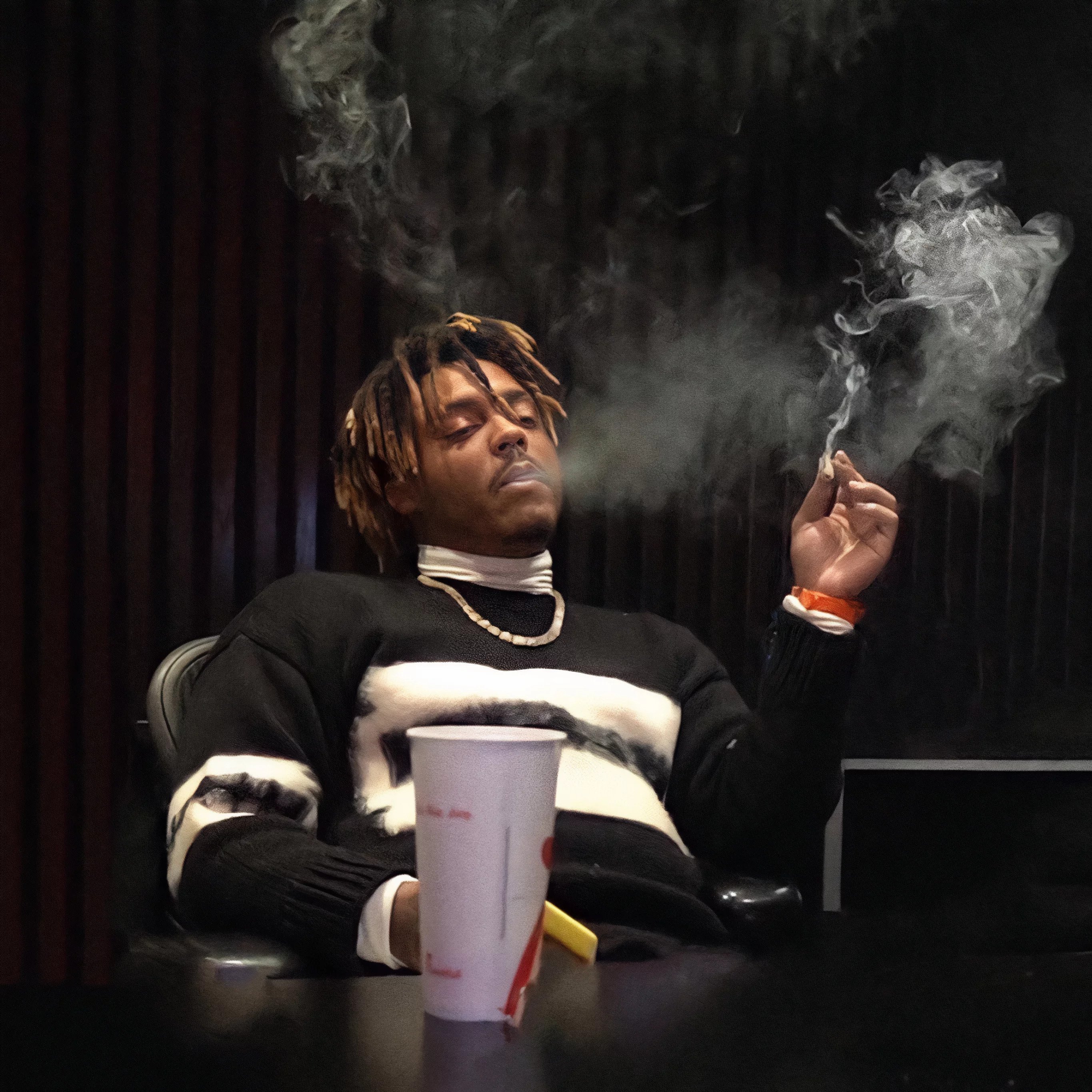 Juice Wrld Biscotti Juice Wrld Biscotti In The Air GIF - Juice