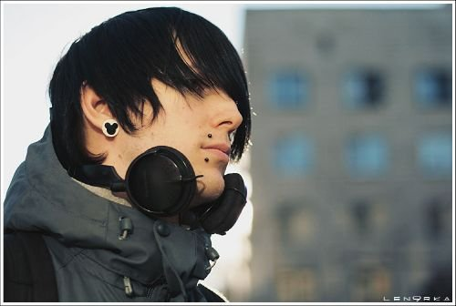 слушать плаксу