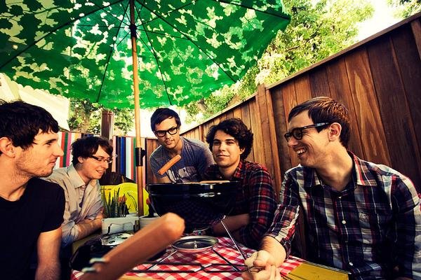 Hellogoodbye Profile Picture