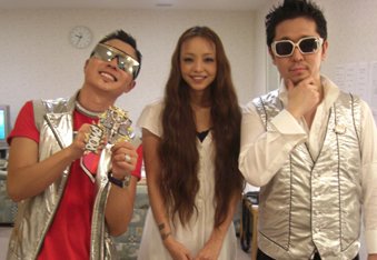 Luvotomy (live @ m-flo TOUR 2007 COSMICOLOR) — m-flo ♥ 安室奈美恵