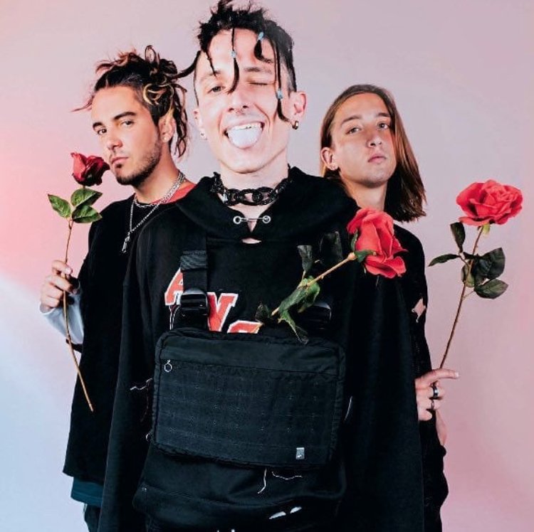 Chase Atlantic Cassie Lyrics