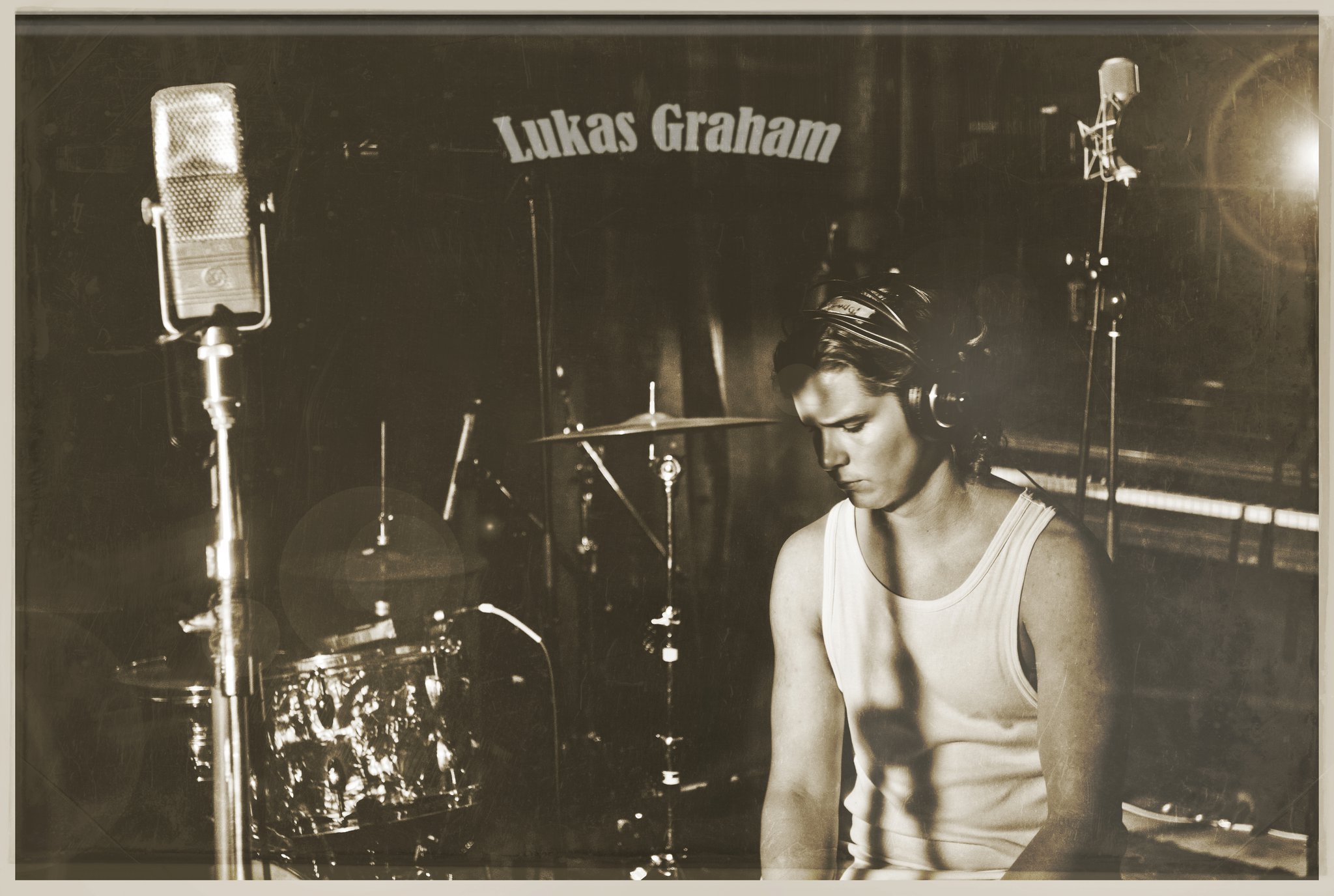Lukas Graham Lyrics Music News And Biography Metrolyrics