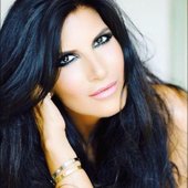 5233341_1422_pamela_prati_domenica_in.jpg