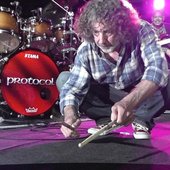 SimonPhillips9.jpg