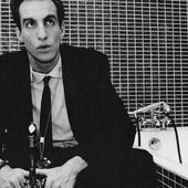 JohnLurie-759524071de8a5b16bbcf7151a52d029-1220x660.jpg