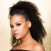 Demetria-McKinney-696x717.jpg