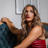 Grace Leer