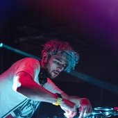 Virtual Riot blue hair