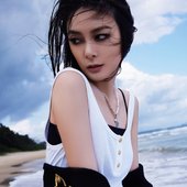 傅菁