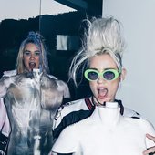 Mim & Liv