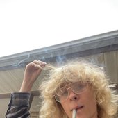 tokyofrenzy smoking