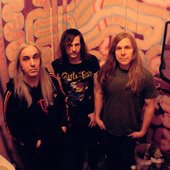 J Mascis, Kyle Thomas, Dave Sweetapple