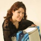 Marielle Roy, accordion