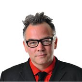  Stewart Lee