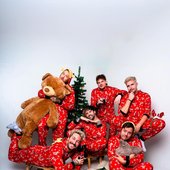 Kerrang december cover story 1