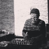 S.jpg