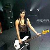 Lauren with bass