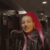 young-leosia-szklanki.gif
