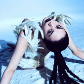 나나 (NANA) The 1st Album 'Seventh Heaven 16'