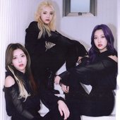 ODD EYE CIRCLE [X X]