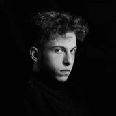 b&w