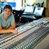 andy-jackson-recording-engineer-8772dc98-d3c7-47fa-ada4-87bec5c6a9f-resize-750.jpeg