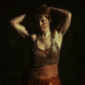 0033669187_10.jpg