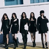 FIFTY FIFTY COSMOPOLITAN KOREA COVER